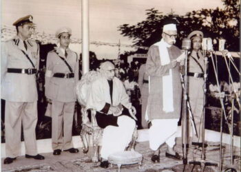 1 नव‍ंबर,1956 को मध्य प्रदेश के पहले मुख्यमंत्री के तौर पर पं.रविशंकर शुक्ल का पहला भाषण लाल परेड ग्राउंड पर हुआ था।